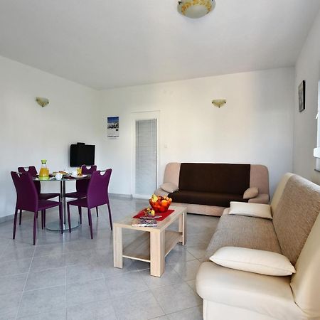 Apartmani Natasa Nino Jezera, Murter Rom bilde