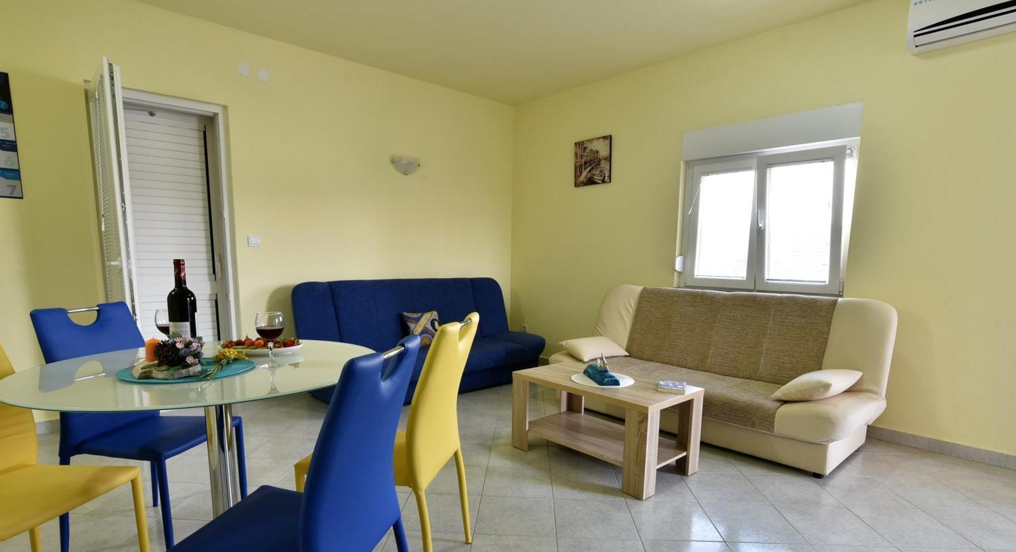 Apartmani Natasa Nino Jezera, Murter Rom bilde