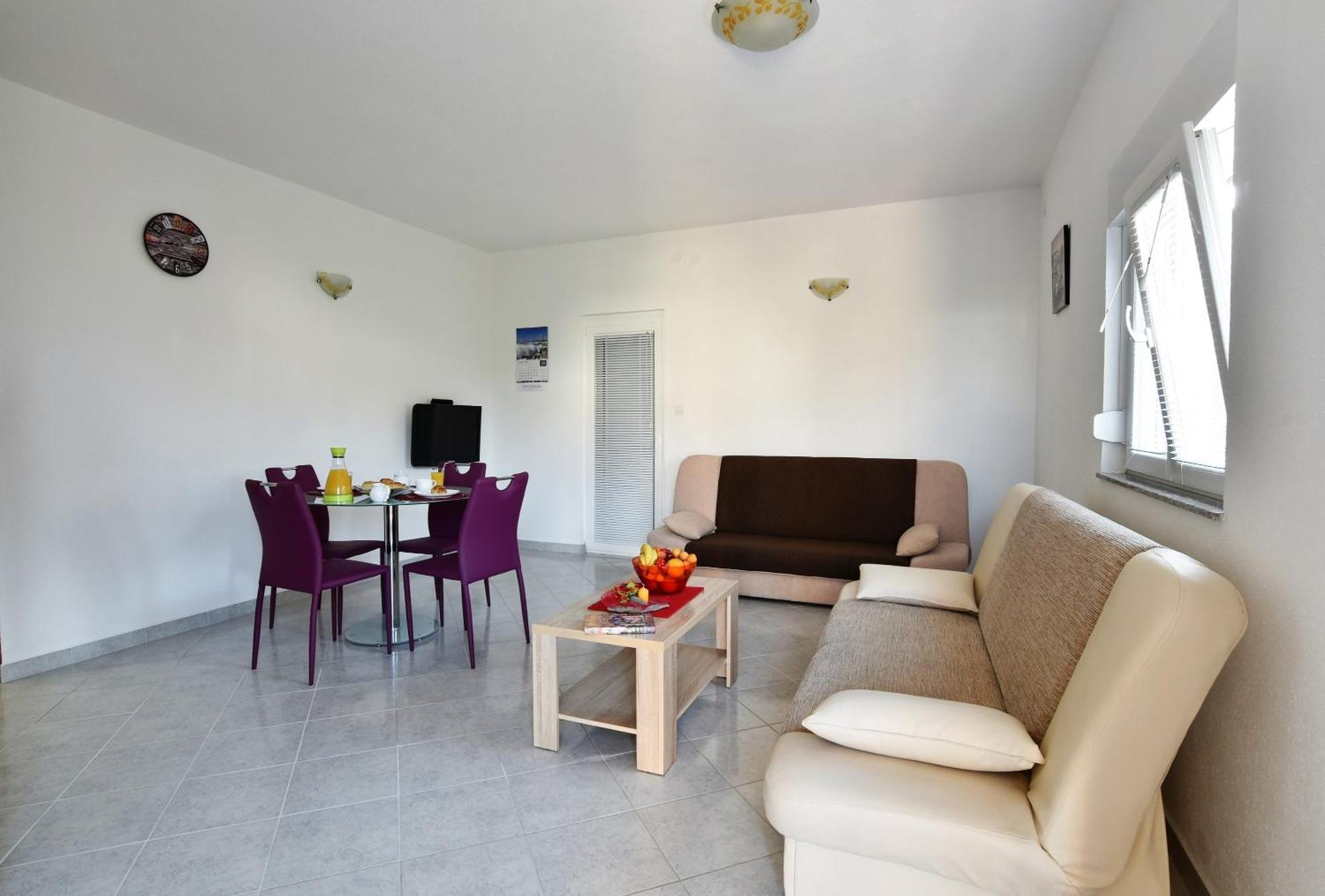 Apartmani Natasa Nino Jezera, Murter Rom bilde