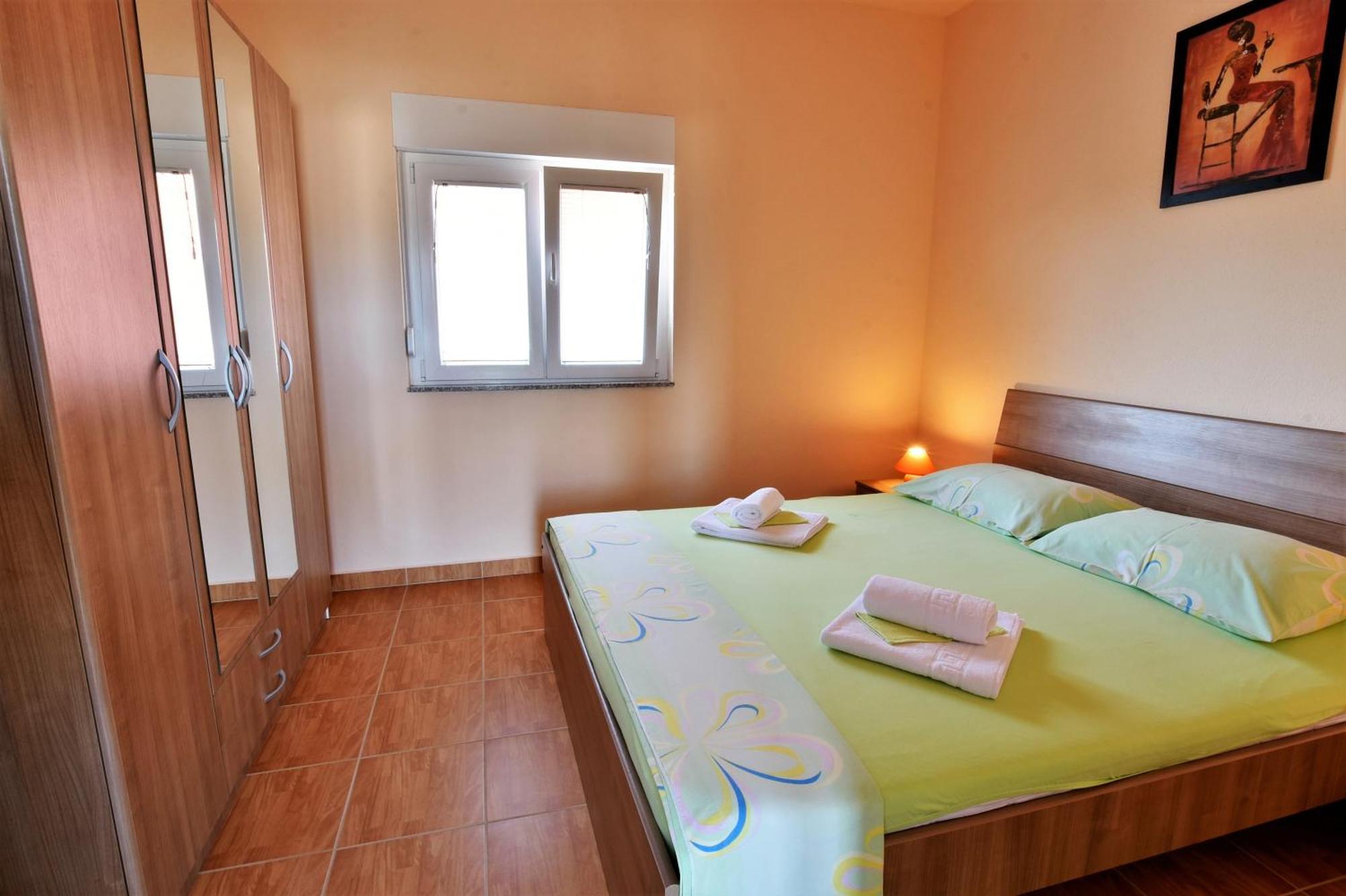 Apartmani Natasa Nino Jezera, Murter Rom bilde