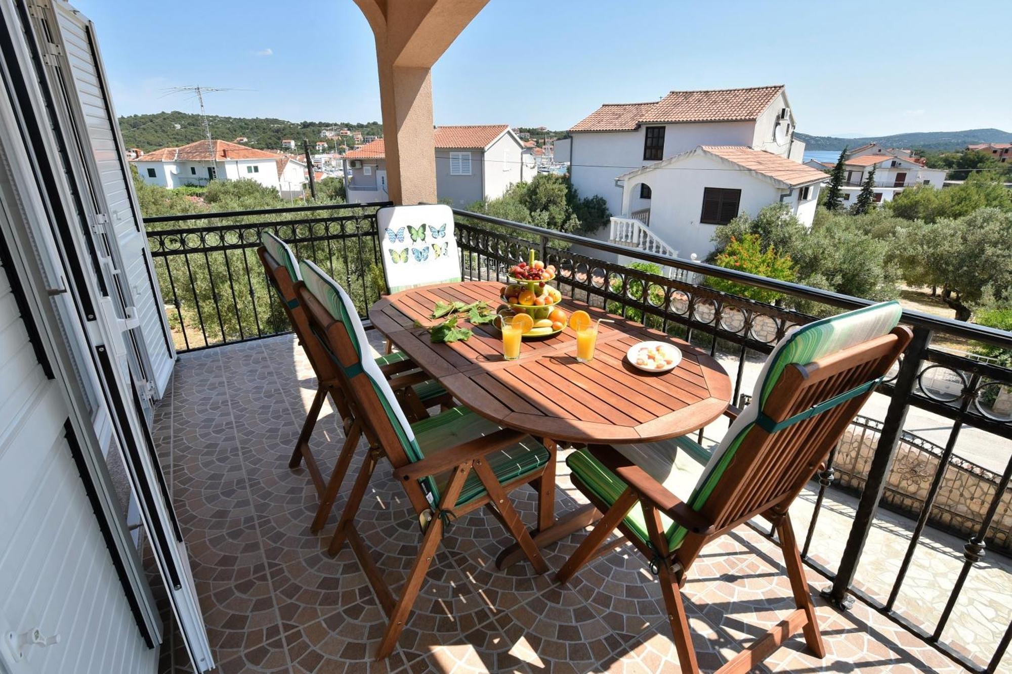 Apartmani Natasa Nino Jezera, Murter Rom bilde